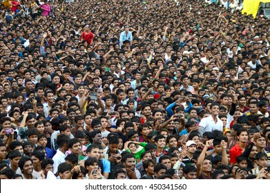 72,625 Indian people crowd Images, Stock Photos & Vectors | Shutterstock