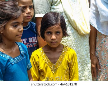 1,188 Poverty child india hunger Images, Stock Photos & Vectors ...