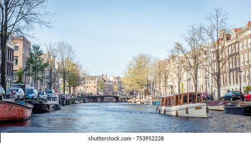 Amsterdam Canal Cruise On A Weekend Trip