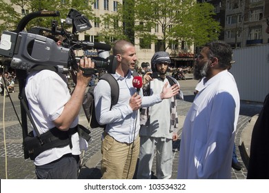 AMSTERDAM, HOLLAND - MAY 25: British Muslim Fundamentalist Anjem Choudary Talks To The Press On His Visit To Amsterdam, Holland On May 25, 2012