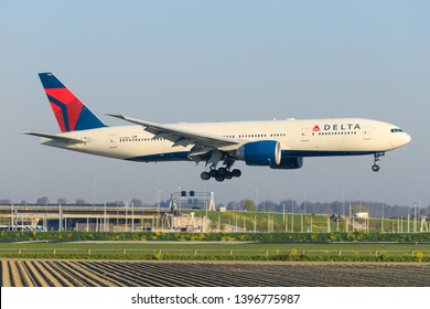 Amsterdam/Netherland Mai 26, 2019: Delta Boeing 777 last flight at Amsterdam Airport.