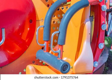 Amusement Park Carousel Seat With Safety Devices