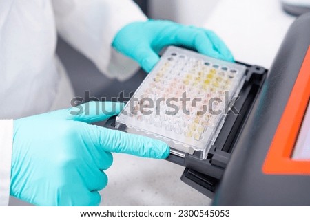 Analysis of multiple samples for microbiological purposes is performed by scientists by placing a microplate into a microplate reader.