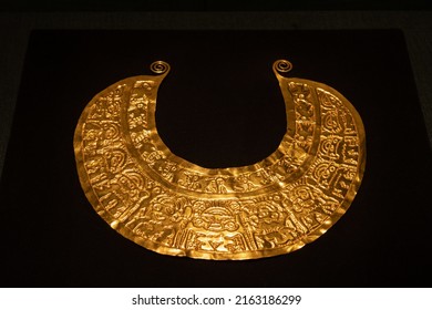 Ancient Andean Sican Culture Gold Neck Decoration