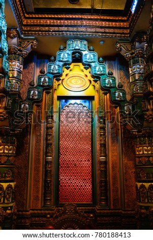 Ancient arch pattern