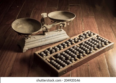 Ancient Business Tools,old Scale And Abacus