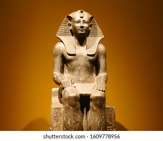 Ancient Egyptian Pharaoh Statue - Carved Stone