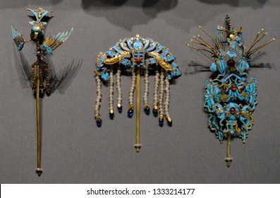 Gold Hair Pin Stock Photos Images Photography Shutterstock