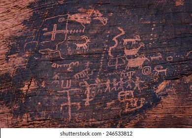 ancient petroglyphs fount on the walls of the the Mouse's Tank hiking trail in Valley of Fire State Park, Nevada