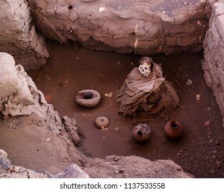 Ancient Preinca Nazca Civilisation Cemetery Of Chauchilla At Nazca, Peru