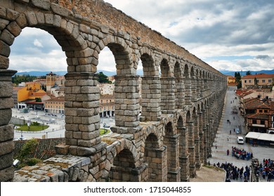 roman aqueduct diagram