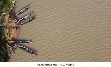 Ancient Wooden Boat On The Mun River