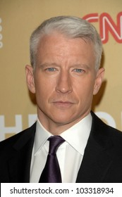 Anderson Cooper at the "CNN Heroes: An All-Star Tribute," Kodak Theater, Hollywood, CA. 11-21-09