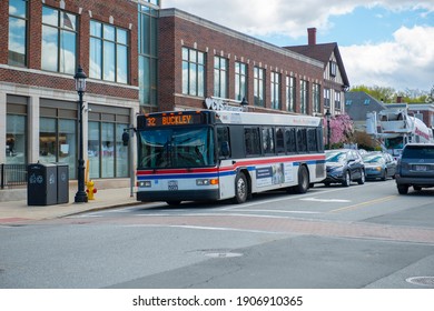 ANDOVER, MA, USA - APR. 24, 2019: MVRTA Public Bus On Main Street In Andover Town Center, Massachusetts, MA, USA. MVRTA Is Merrimack Valley Regional Transit Authority Based In Haverhill, MA, USA.