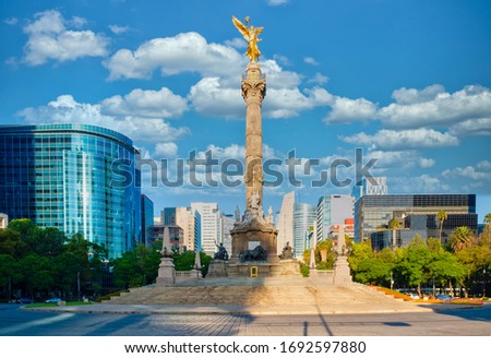 The Angel of Independence at Paseo de la Reforma , a symbol of Mexico City