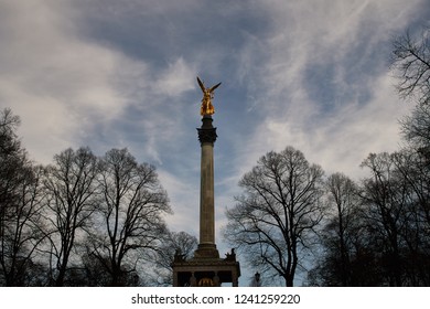 Friedensengel Munchen Images Stock Photos Vectors Shutterstock