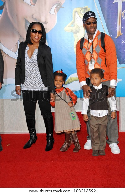 Angela Bassett Husband Courtney B Vance Stock Photo 103213592 ...