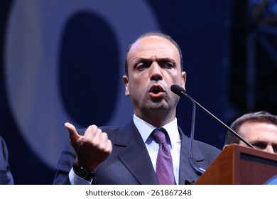Angelino Alfano on stage in Cassino to support the candidate Mayor Carmelo Palombo May 10, 2011