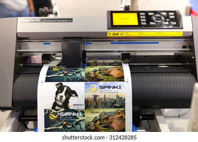 ANGKOK - AUGUST 29 :cutting plotter machines at Pack Print and T-PLAS THAILAND on Aug 29,2015 in BITEC ,Bangkok, Thailand.