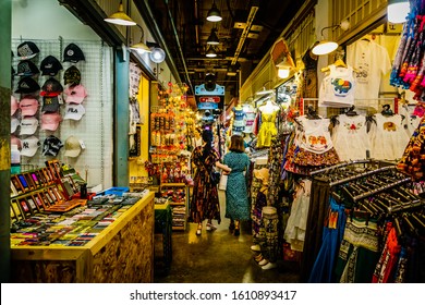 Angkok, Thailand - Oct 30, 2019: Asiatique The Riverfront In Bangkok
Night Shopping At The Bazaar By The River.