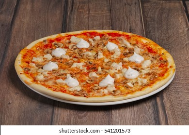 5,453 Pizza side view Images, Stock Photos & Vectors | Shutterstock