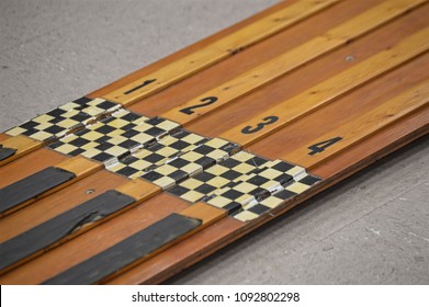 Angled Pinewood Derby Race Track