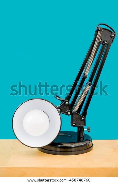 anglepoise magnifying lamp