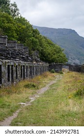 Anglesey Barracks: abandoned old miner's cottages of Dinorwic Quarry. Part of the Vivian Trail at Llanberis in Snowdonia National Park, north Wales