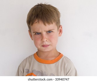 16,711 Small Child Angry Images, Stock Photos & Vectors | Shutterstock