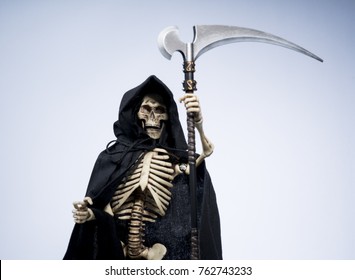 Angry Reaper With Scythe