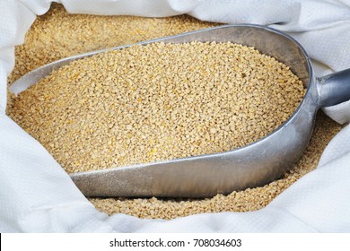 Animal Feed,Chicken Feed Pellets,Food Pellets For Hamster, Rabbits Or Mouse Feed,