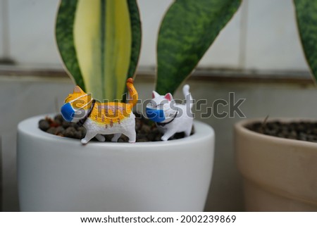 animal model figure decoration with plant