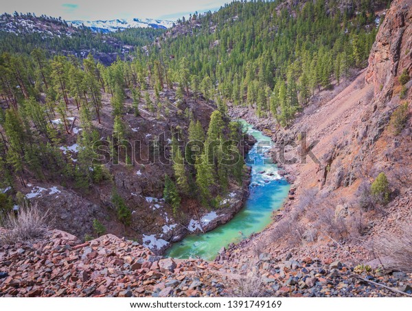 The Animas River is found in the San Juan National
Forest in Colorado. You cannot get here by car so need to hike in
or take a train that runs through the natural beauty. Steep cliffs
surround the riv