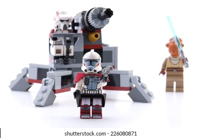 69 Battle droids Stock Photos, Images & Photography | Shutterstock