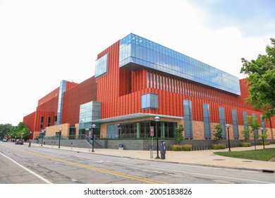 ANN ARBOR, MI - AUGUST 09,2020: The Stephen M. Ross School Of Business In University Of Michigan Is One Of The Top 10 Business Schools In The USA.