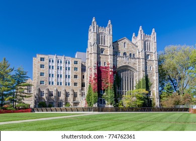 ANN ARBOR, MI/USA - OCTOBER 20, 2017: University Of Michigan Law School Library On The Campuus Of The University Of Michigan.