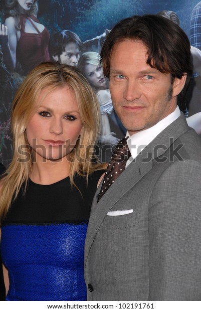 Anna Paquin Stephen Moyer Hbos True Stock Photo Edit Now 102191761