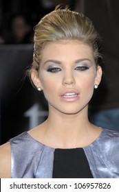 AnnaLynne McCord  At The Los Angeles Premiere Of 'Twilight'. Mann Village, Westwood, CA. 11-17-08