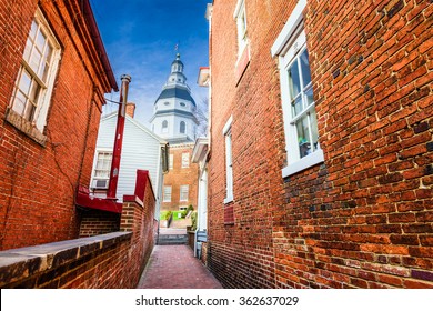 Annapolis, Maryland, USA View Of The Maryland  State House.