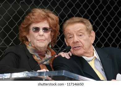 70 Jerry stiller Images, Stock Photos & Vectors | Shutterstock