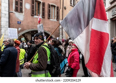 Annecy, France - January 29, 2022: Group Of People Demonstrating Against The State Oppression Of Health Pass And Vacination On The Public In Annecy Streets.