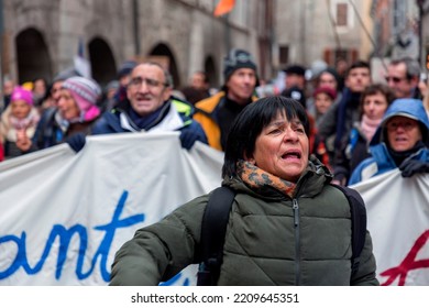 Annecy, France - January 29, 2022: Group Of People Demonstrating Against The State Oppression Of Health Pass And Vacination On The Public In Annecy Streets.