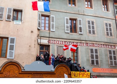 Annecy, France - January 29, 2022: Group Of People Demonstrating Against The State Oppression Of Health Pass And Vacination On The Public In Annecy Streets.