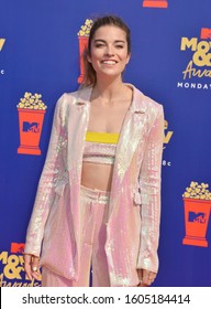 Annie Murphy 145 Attends The 2019 MTV Movie And TV Awards At Barker Hangar On June 15, 2019 In Santa Monica, California