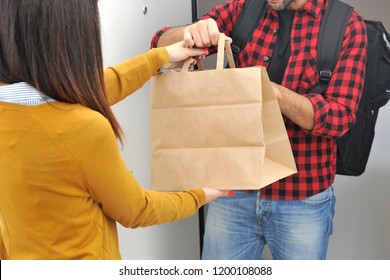 Anonimous Delivery Food Service At Home - You Can Eat The Restaurant Food Where You Prefer At Home Or At The Office - Anonimous Bag With Food Order From The People - Shopping Bag - N-cov19 Coronavirus