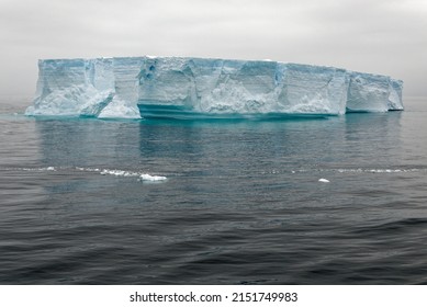 Antarctica Antarctic Peninsula Palmer Archipelago Neumayer Stock Photo ...