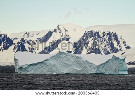 Eisberge im Jökulsarlón