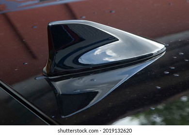 194 Shark fin antenna Images, Stock Photos & Vectors | Shutterstock