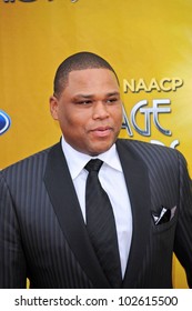 Anthony Anderson At The 41st NAACP Image Awards - Arrivals, Shrine Auditorium, Los Angeles, CA. 02-26-10