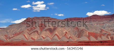Anticlines and synclines on a mountain range in Monument Valley.